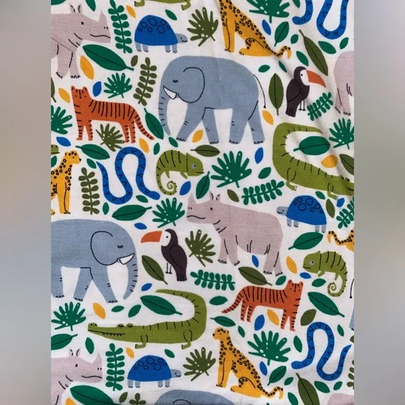🐘🐅NWOT LS Jungle Safari Swaddle🐅🐘